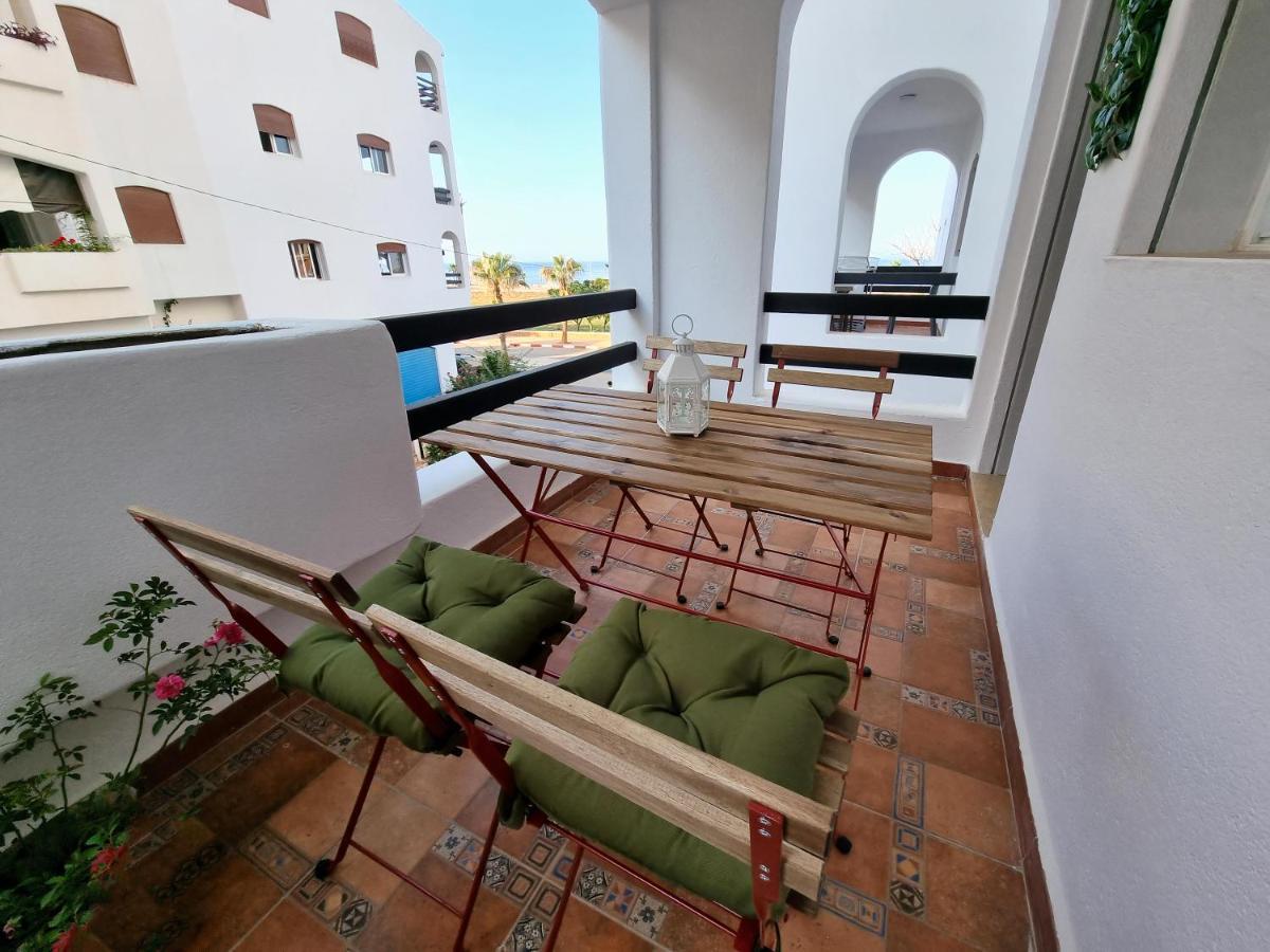 Prestige Apartment Oued Laou Esterno foto